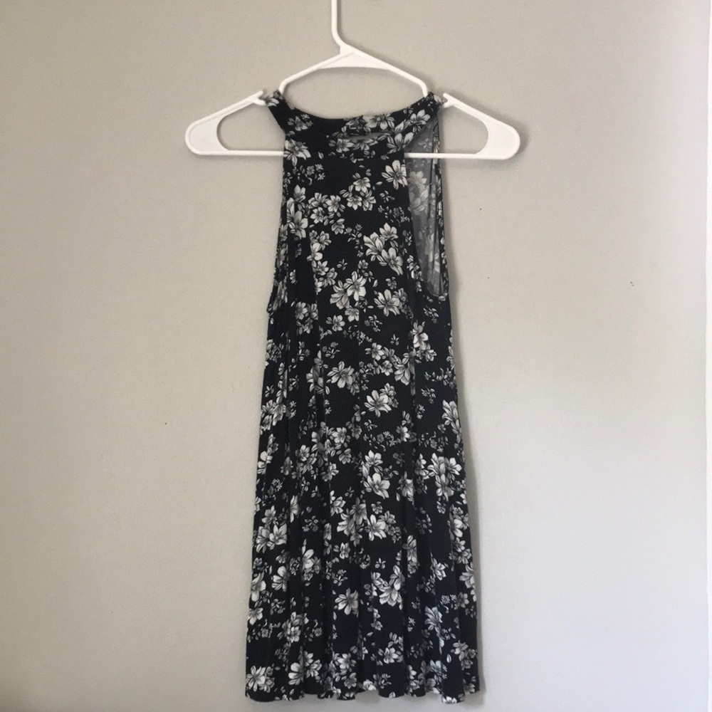 Black and white tank top